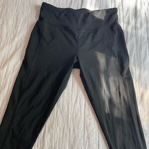 Black workout leggings